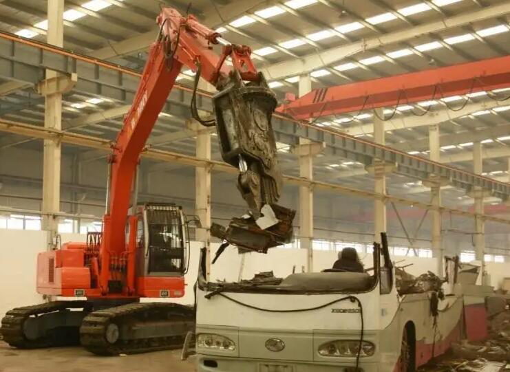 2023南昌車(chē)輛報(bào)廢多少錢(qián)一臺(tái)？南昌報(bào)廢車(chē)回收價(jià)格表